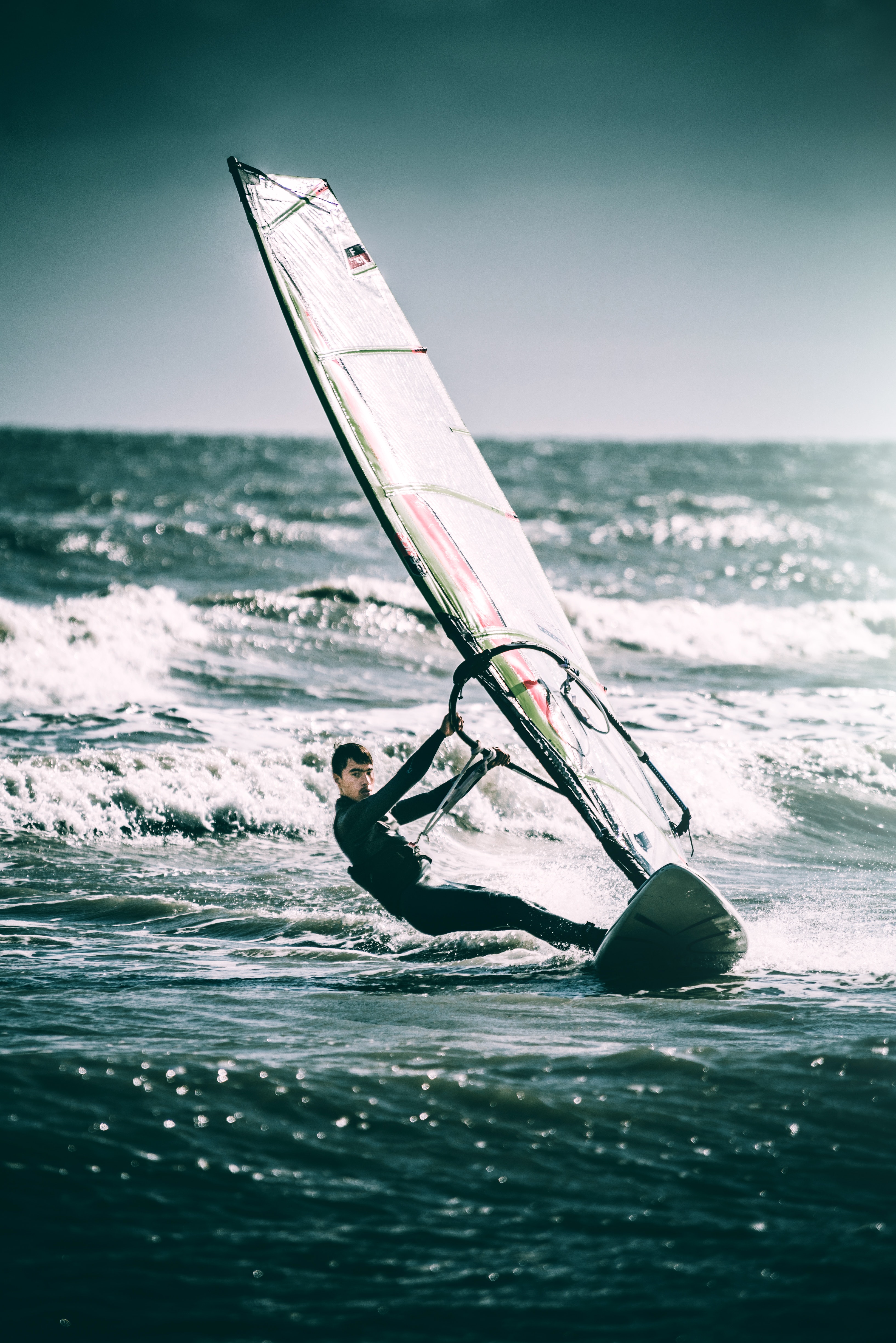 windsurf